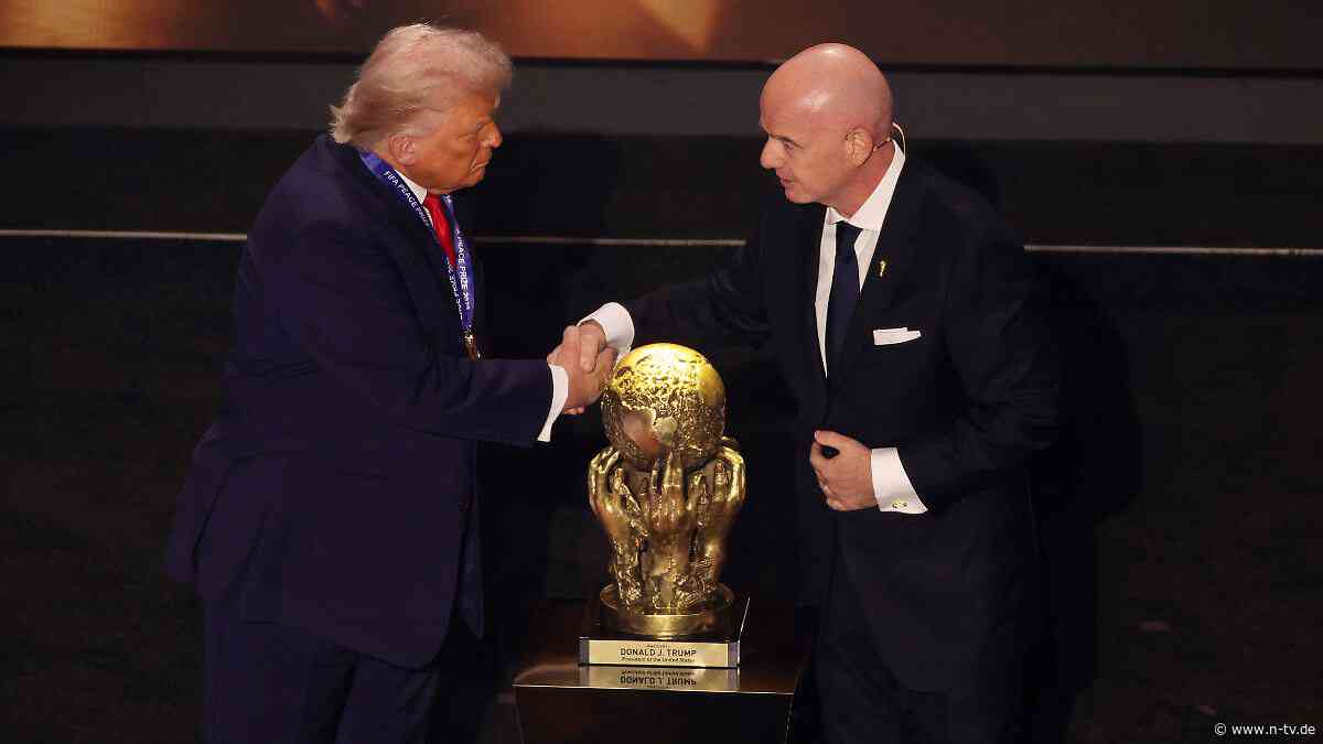 "Glaube nicht, dass es Foul war": Trump: Habe Infantino um Überprüfung der Sperre von Balogun gebeten