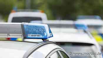 Tödlicher Verkehrsunfall in Bayern – Straße muss stundenlang gesperrt werden