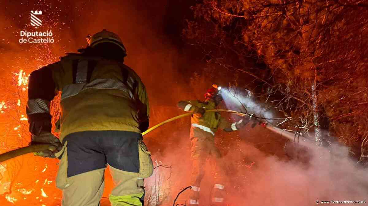 Spain and Greece holiday warning for Brits as wildfires ravage popular getaway spots