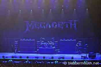 Watch: Frustrated MEGADETH Fans Throw Plastic Cups Toward Stage Following Band's Last-Minute Lisbon Concert Cancelation