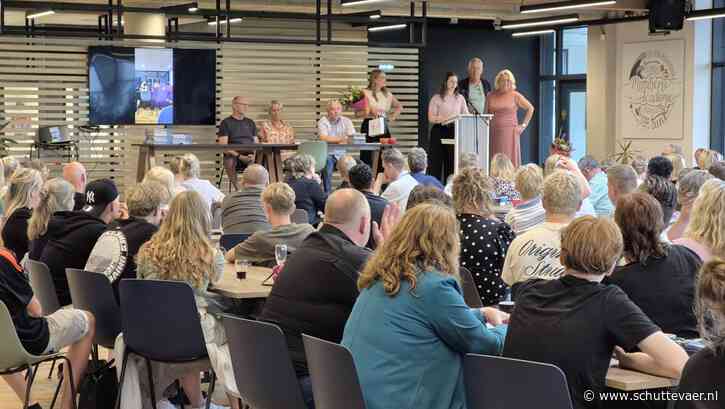 Zeven keer cum laude bij Maritieme Academie Harlingen
