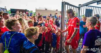 Ajax met 25 man op trainingskamp, Wout Weghorst benaderde FC Twente zelf voor overstap