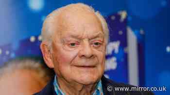 Only Fools and Horses fans charged eye-watering fee to meet Sir David Jason