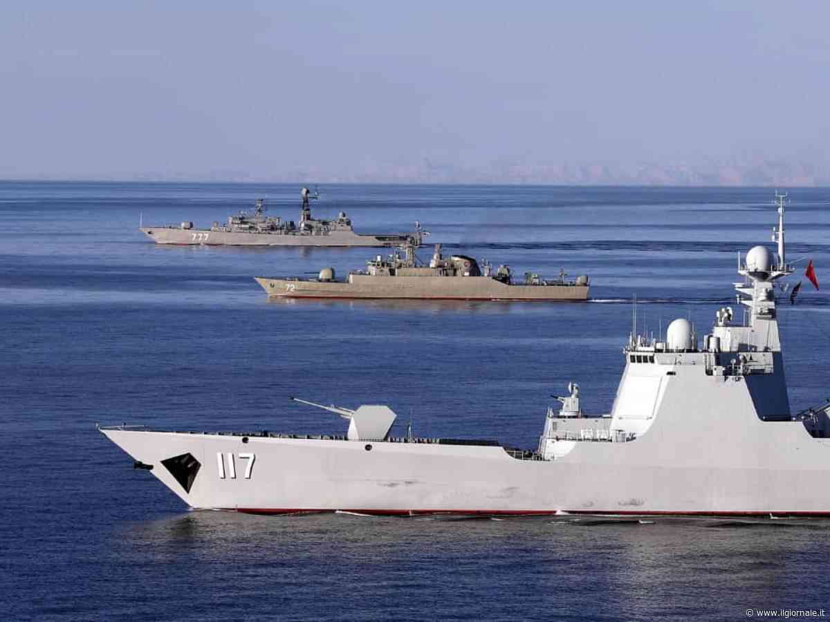 La flotta di Putin sbarca in Cina, scattano le maxi manovre con Pechino: a cosa puntano