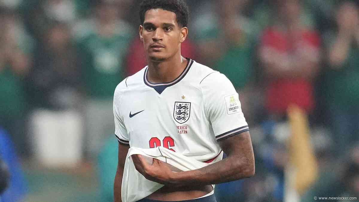 Britse politici willen dat FIFA rode kaart Jarell Quansah ook opschort