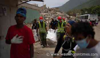 As quake rescue effort winds down, Venezuelans are left alone to recover their dead