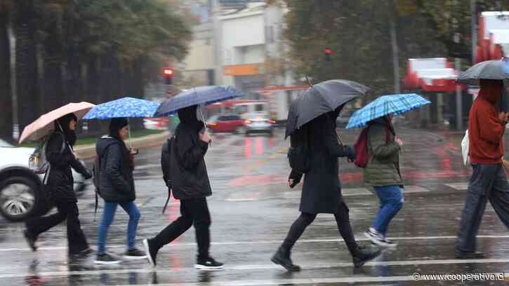 Hay "alarma meteorológica" este martes en La Araucanía y Los Ríos