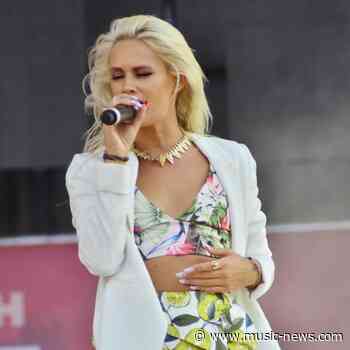 Lauren Bennett dead at 36