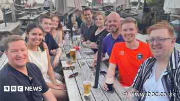 Pub group for strangers marks 1,000th meet-up