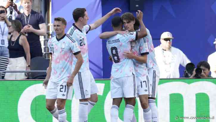 Bélgica recuperó la ventaja tras el empate de EE.UU. con un cabezazo de Charles De Ketelaere