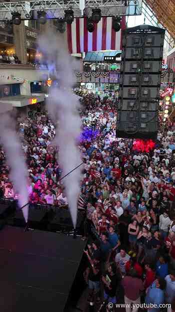 Crowds in Louisville go wild as USA scores goal against Belgium in World Cup