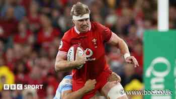 Wainwright travels to first cap scene as Pumas wait