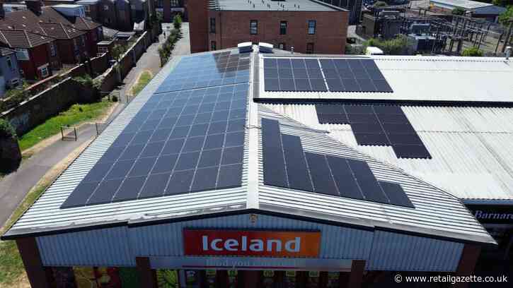 Iceland powers Scottish distribution centre with 3,300-panel solar system