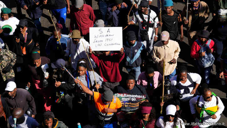 Proteste contro l’immigrazione in Sudafrica: nessun bagno di sangue, ma così si segue la strada della forza