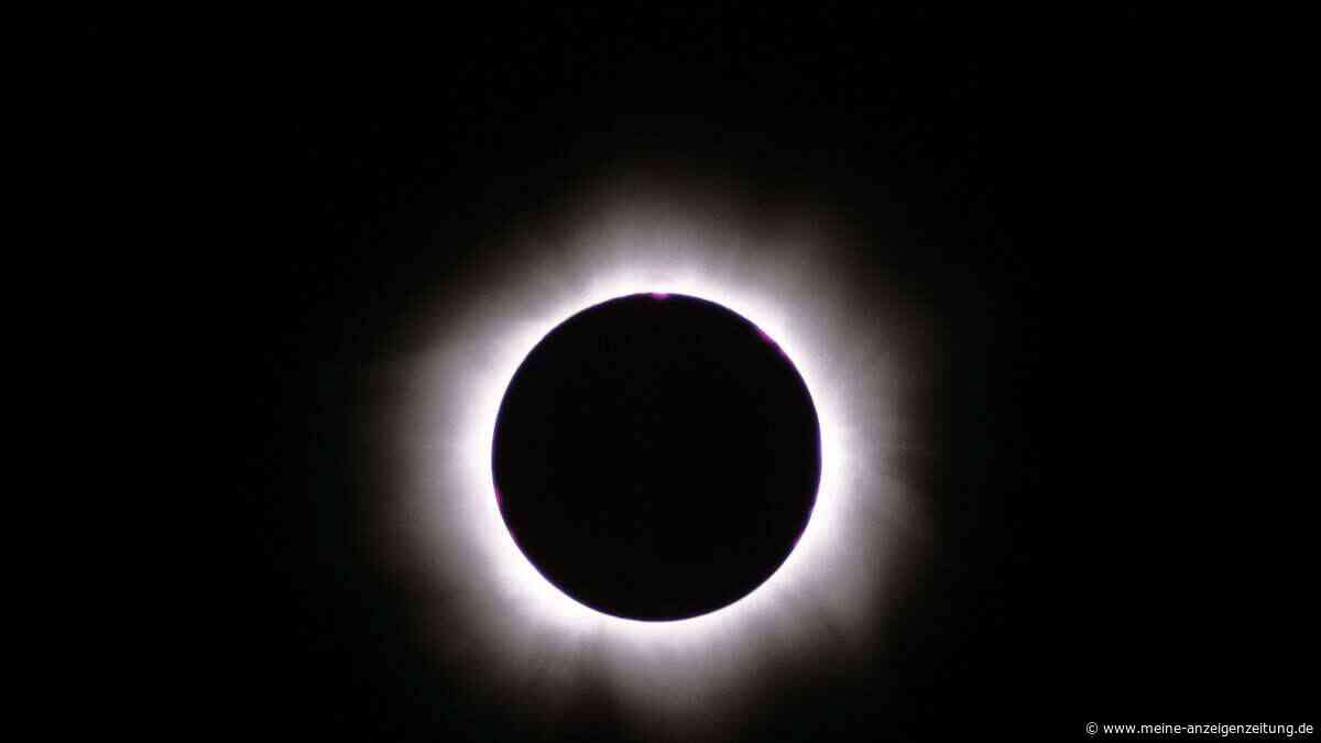 „Schwarze Sonne“ über Deutschland: So dramatisch war die totale Sonnenfinsternis 1999
