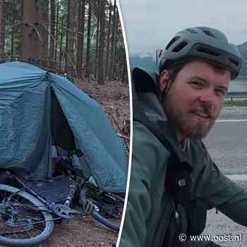 Benjamin (28) fietst in zijn eentje van Hengelo naar China: 'Ben voor gek verklaard'