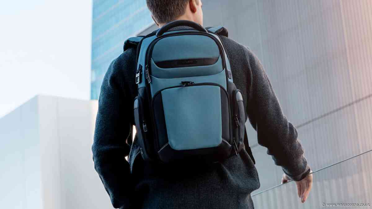 'Extremely lightweight' Samsonite backpack with 'well thought out' laptop protection