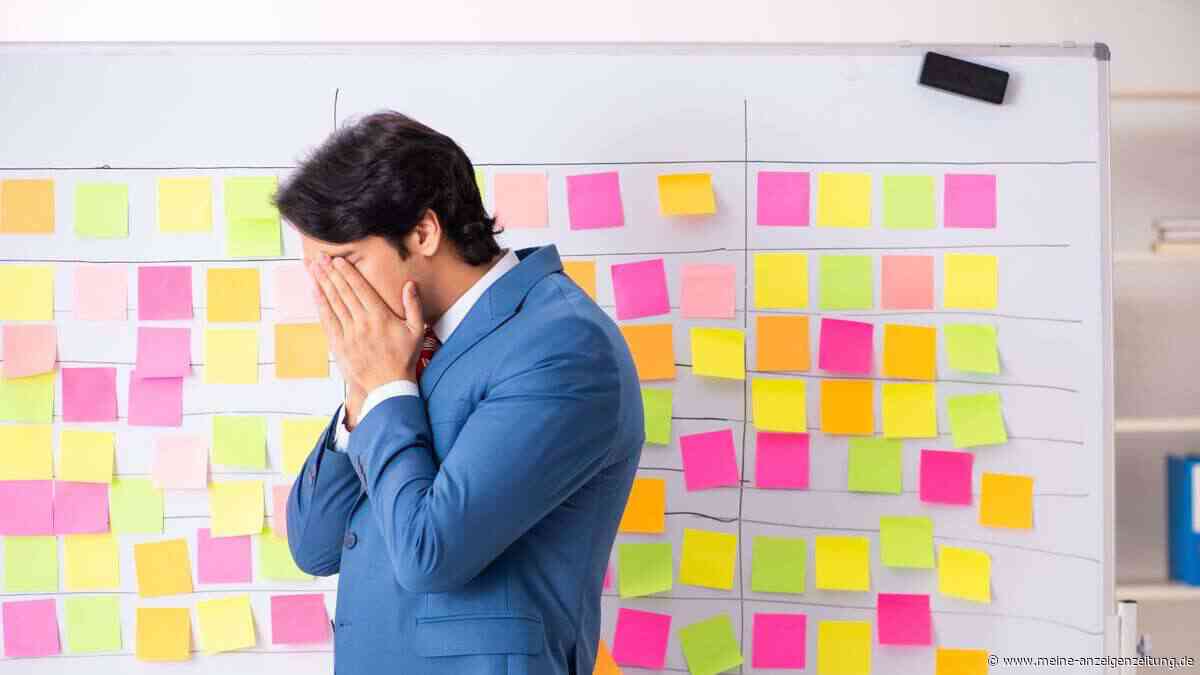 Weinen im Job – warum man sich bestimmte Fragen stellen sollte