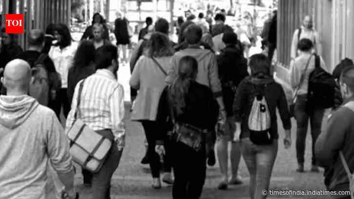 Why people don’t intervene during emergencies: The psychology of the bystander effect