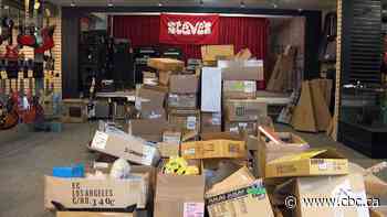 Iconic Steve’s Music Store closing its last location in Montreal