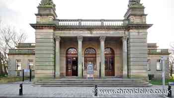 Police searching for man who climbed onto Gateshead art gallery roof and allegedly 'threw missiles'