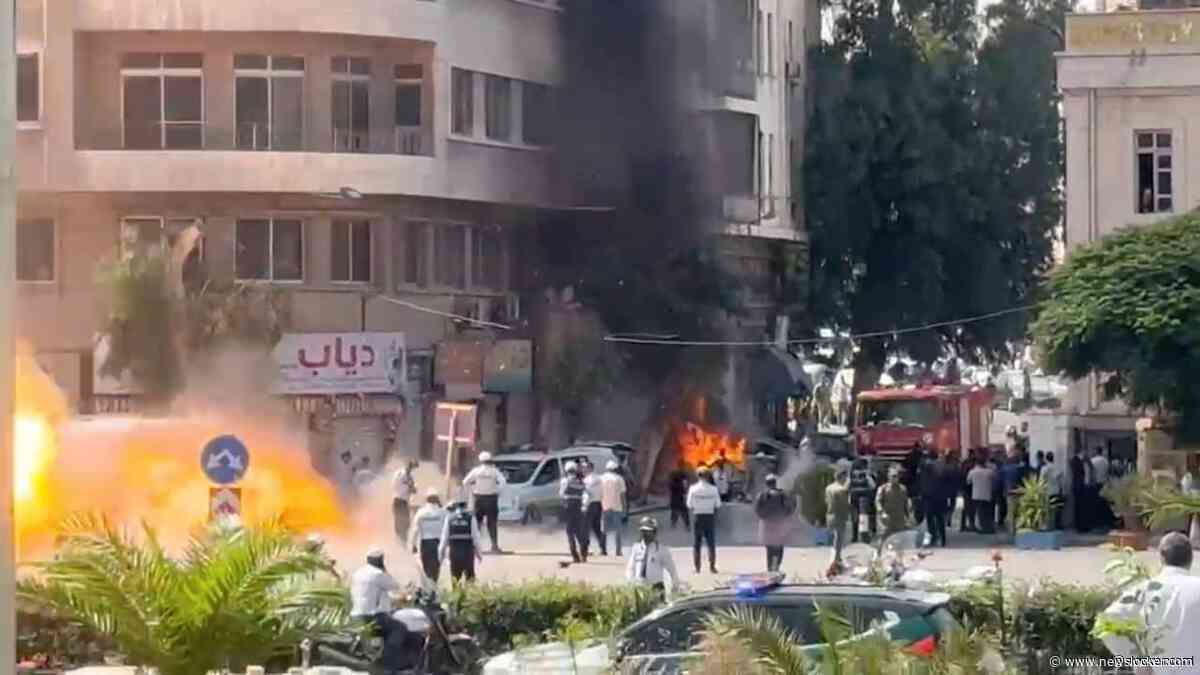 Explosies in Damascus tegenover hotel waar Macron verblijft