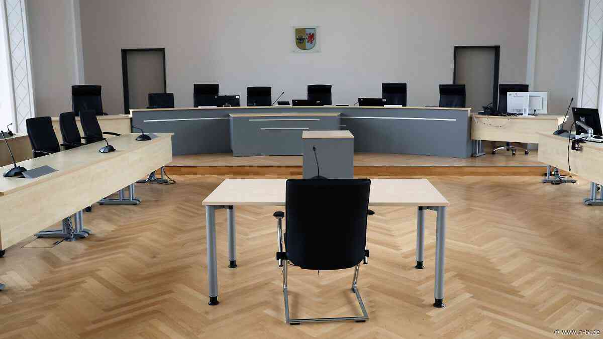 Neue Aussage im Mordprozess: Polizistin: Fabians Vater traute Angeklagter "alles zu"
