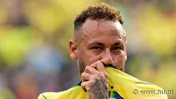 Vader Neymar vraagt hem nog niet te stoppen met voetbal: 'Herontdek het plezier'