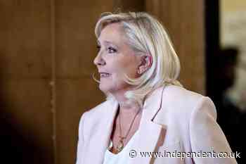 Marine Le Pen could run in French presidential election next year, court rules