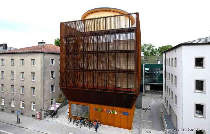 Architekten-Kita für TUM – Spielen auf fünf Etagen aus Holz