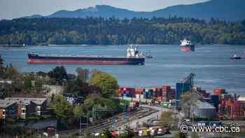 Canada's trade surplus hits four-year high in May, led by jump in exports to U.S.