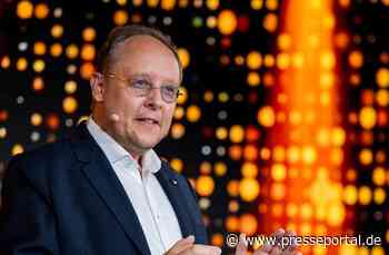 Leipziger Arzt gewinnt Speaker-Award und stellt InterceptorTherapy® gegen mentale Dauerbelastung vor