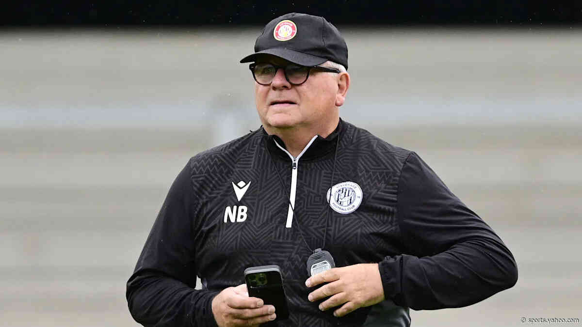 Robins name Stevenage's Banfield as assistant manager