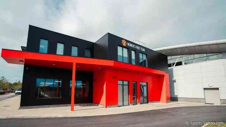Man Utd's U-21s make Carrington switch