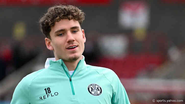 Walsall sign Coventry midfielder Moore on loan