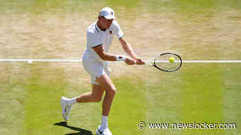 Jannik Sinner is hitte in Londen de baas en bereikt in drie sets halve finale op Wimbledon