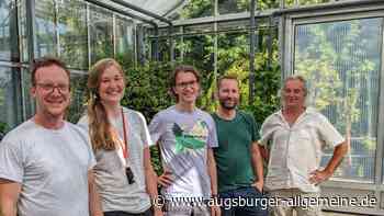 Prüfung im Botanischen Garten: Um Pflanzenarten zu bestimmen, kommen Teilnehmer teils von weit her