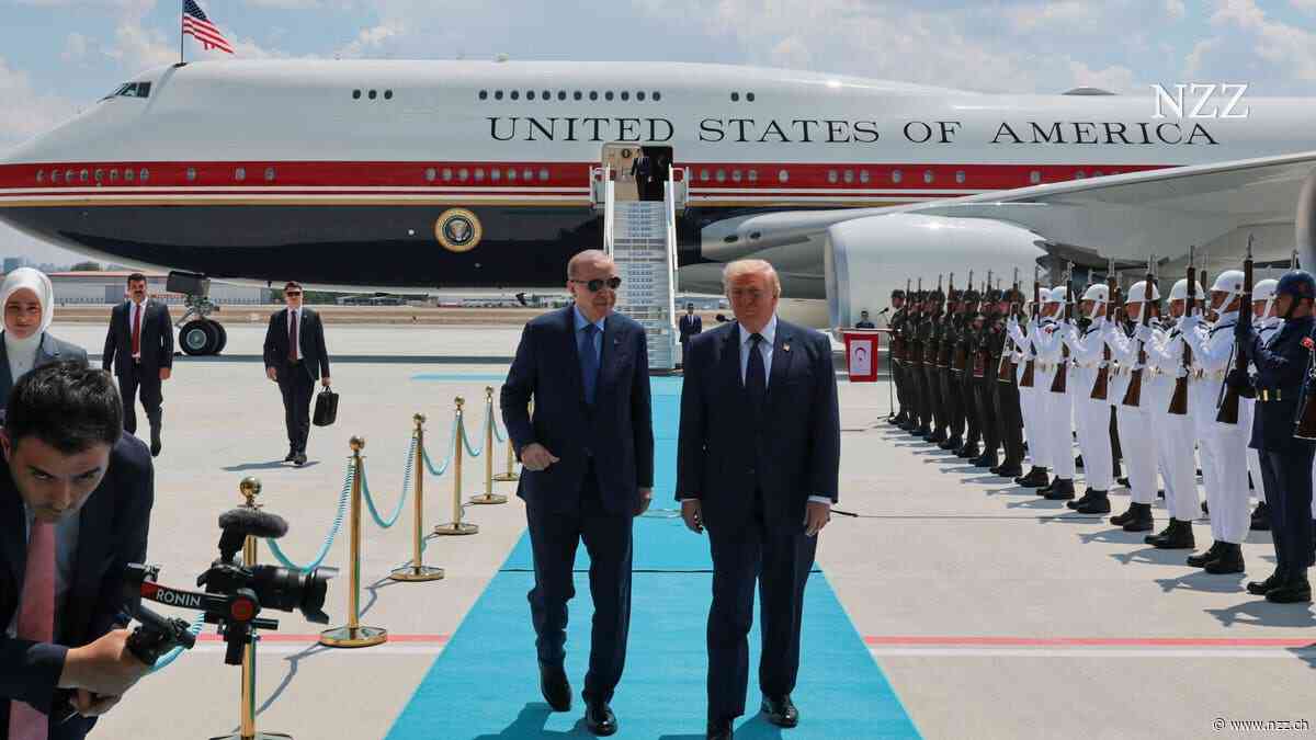 DIE NEUESTEN ENTWICKLUNGEN - Nato-Gipfel in Ankara: Erdogan inszeniert Trumps Teilnahme am Nato-Gipfel mit Pomp +++ Selenski wirbt für Bündnis mit der Ukraine