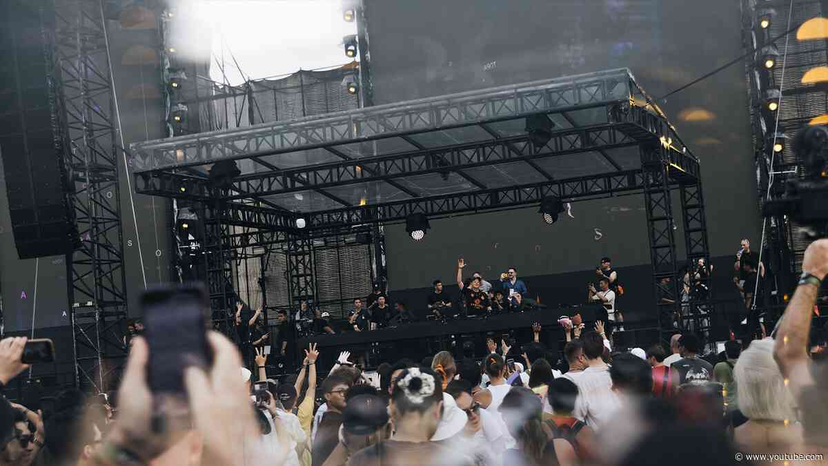 Ruben de Ronde live at A State of Trance Vietnam 2026