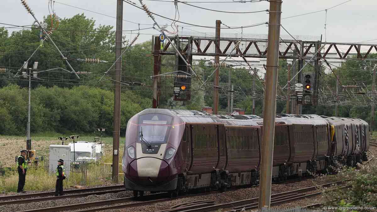 Rail passengers told to expect disruption as third heatwave hits