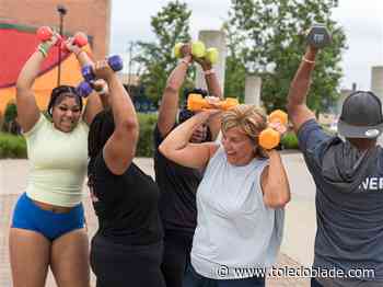 Photo gallery: Monday workouts at Uptown Green Park