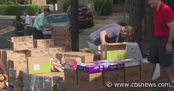 Episcopal Church of Saint Peter hosts "Hope for the Hungry" food giveaway in Marietta