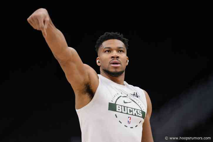 Central Notes: Giannis, Splitter, Essengue, Smith