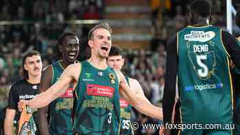 ‘mind starts to wonder’: JackJumpers champion re-signs after back injury sparked retirement fears