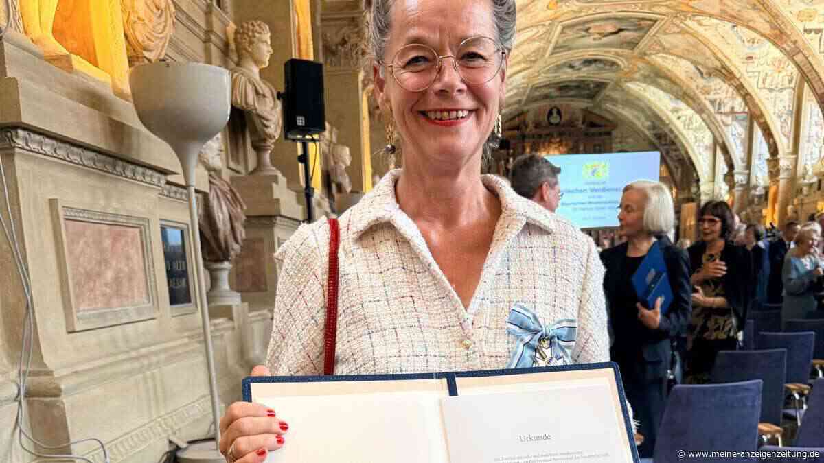Heidi Huber-Kamm aus Erding erhält Bayerischen Verdienstorden