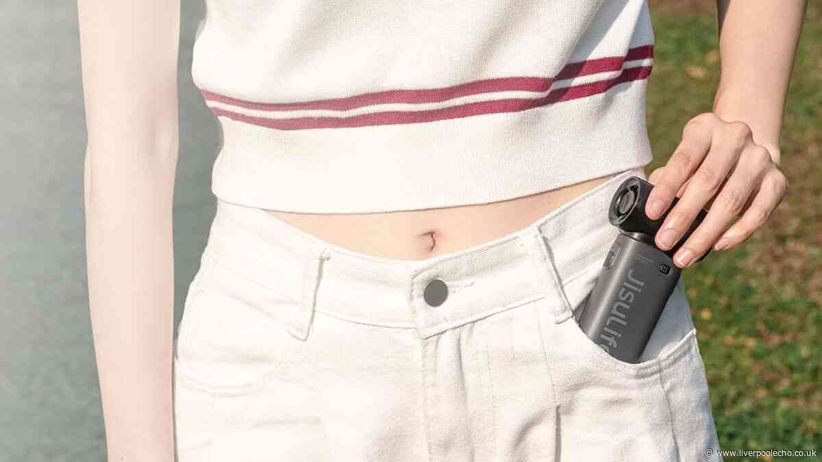 'Incredibly powerful' portable handheld fan now £25 is a 'lifesaver' in heatwaves