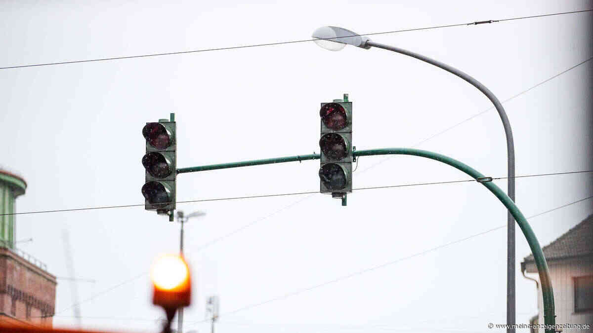 Ampel dunkel: Stromausfall in Ebersberger Innenstadt