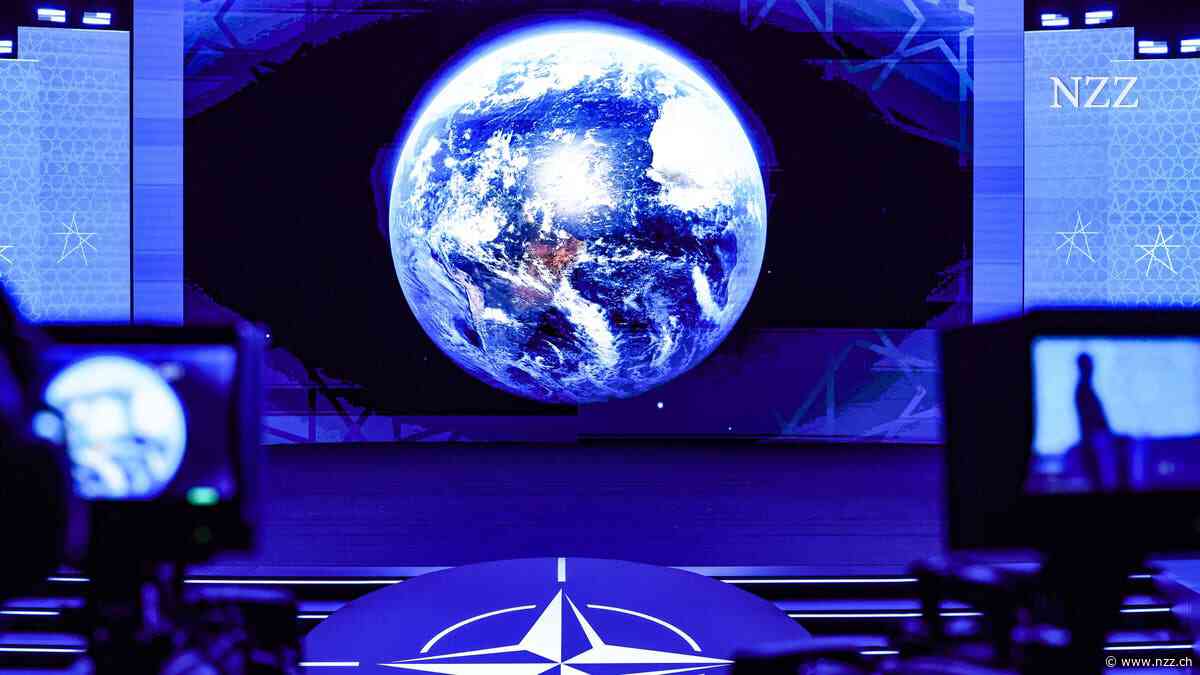 BILDSTRECKE - Das Nato-Treffen in der Türkei – die Bilder