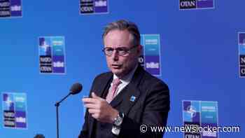 Belgische premier Bart De Wever heeft niet met Trump gesproken over WK-rel op NAVO-top: ’Maar rode kaart tegen Poetin kun je niet intrekken’