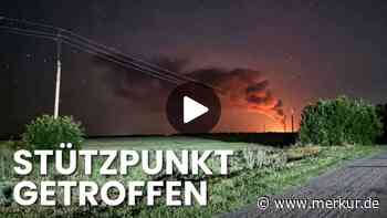 Ukraine trifft russische Luftwaffen-Basis: Gigantische Rauchwolke am Horizont